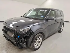 Kia Soul 2.0L 4 2024