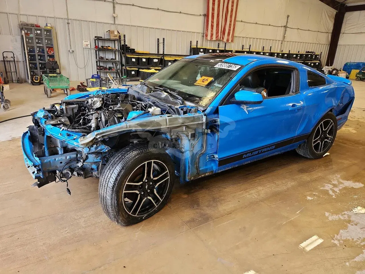 Ford Mustang 3.7L 6 2014