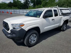Toyota Tacoma 2.7L 4 2022