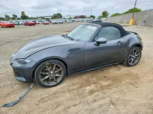 Mazda MX-5 (Miata) 2.0L 4 2016