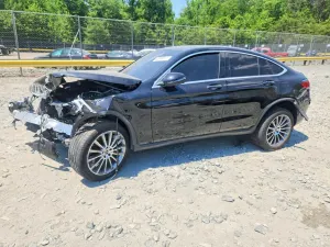 Mercedes-Benz GLC 2.0L 4 2022