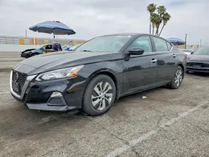 Nissan Altima 2.5L 4 2021