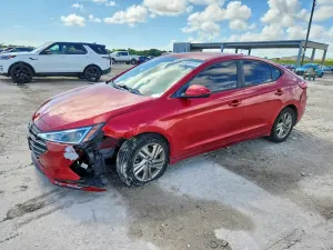 Hyundai Elantra 2.0L 4 2019