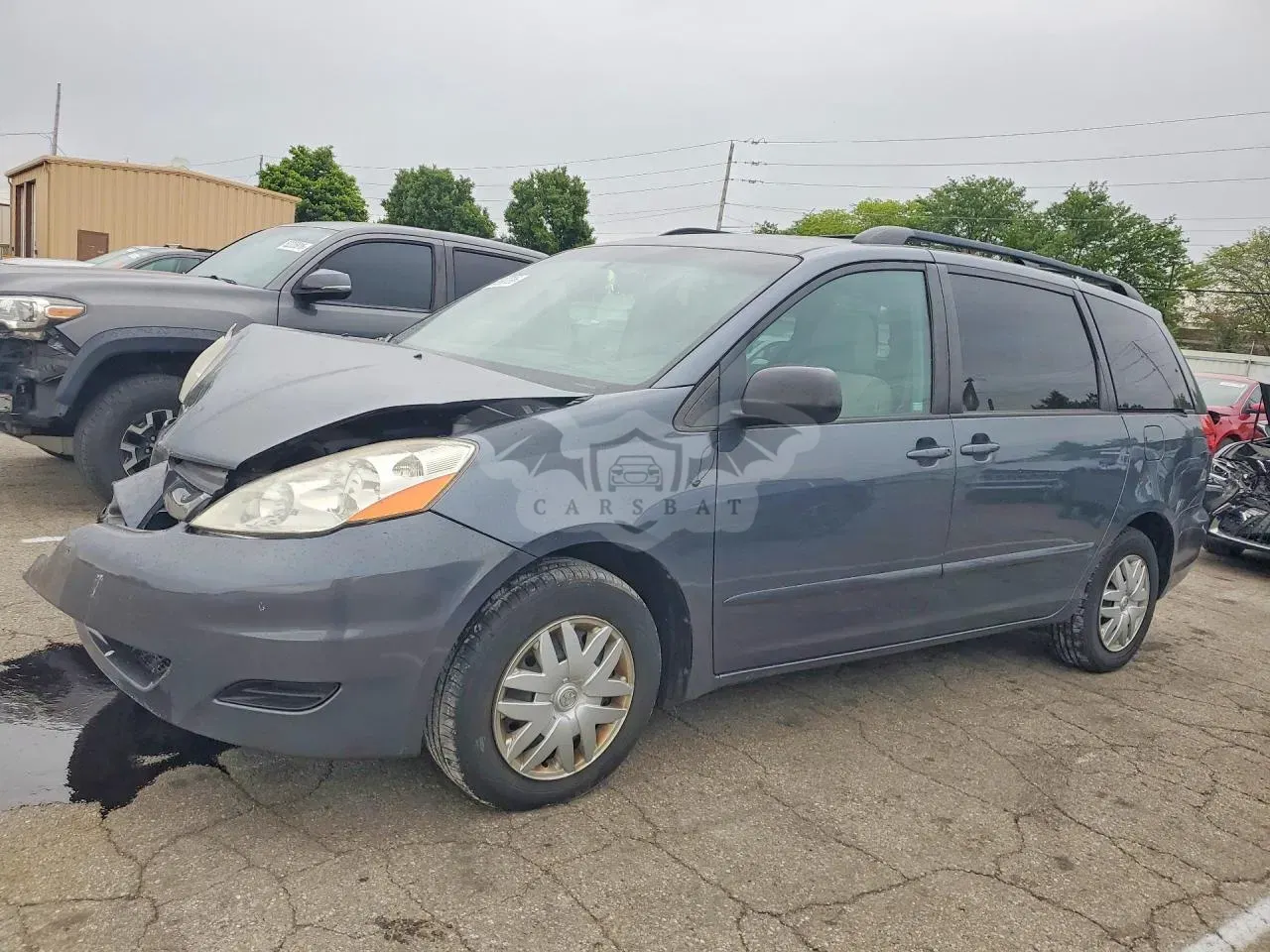 Toyota Sienna 3.5L 6 2010