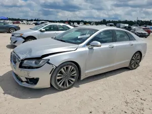 Lincoln MKZ 2.0L 4 2017