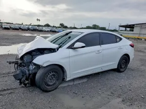 Hyundai Elantra 2.0L 4 2019