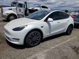 Tesla Model Y 2021