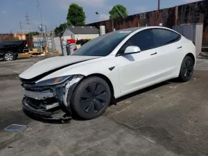 Tesla Model 3 2024