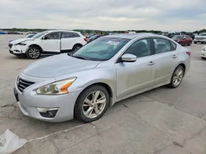 Nissan Altima 2.5L 4 2015