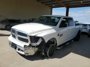RAM 1500 5.7L 8 2019