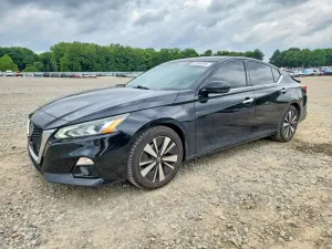 Nissan Altima 2.5L 4 2020