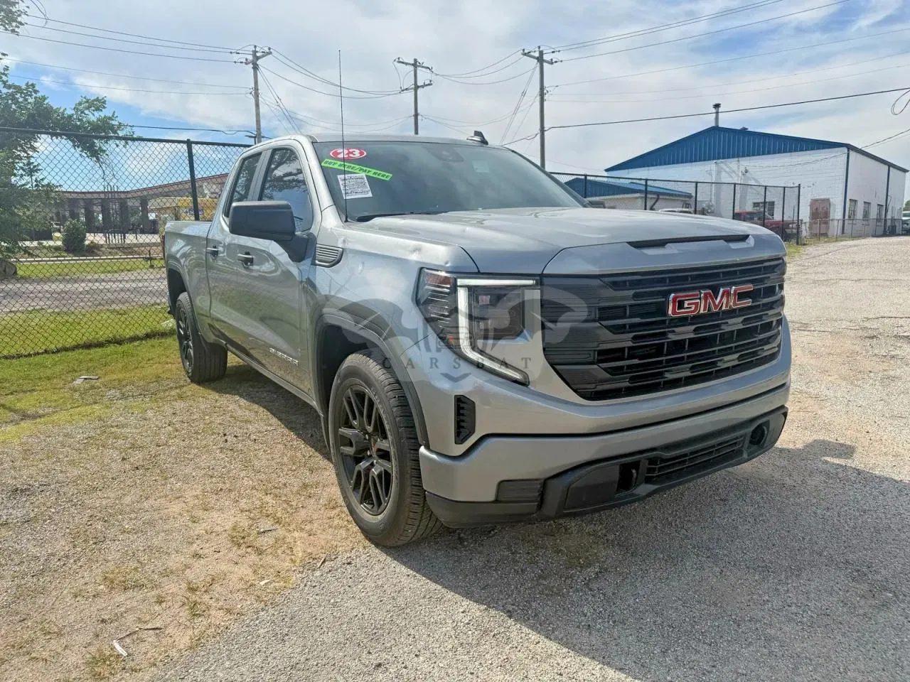 GMC Sierra 2.7L 4 2023