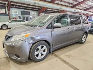 Toyota Sienna 3.5L 6 2011