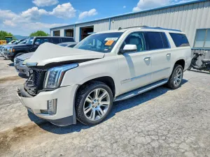 Cadillac Escalade 6.2L 8 2015