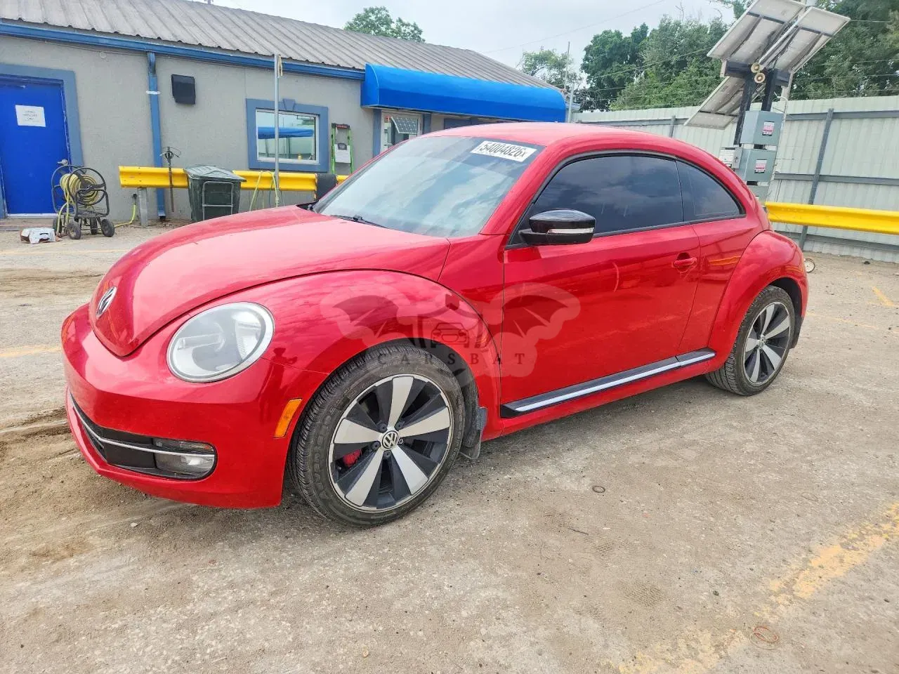 Volkswagen Beetle 2.0L 4 2012