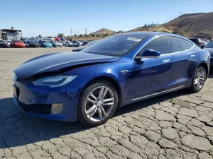 Tesla Model S 2016