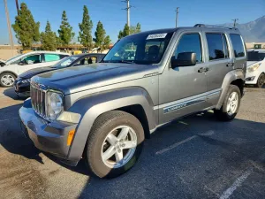 Jeep Liberty 3.7L 6 2012