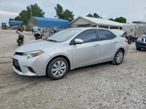 Toyota Corolla 1.8L 4 2015