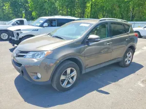 Toyota Rav4 2.5L 4 2015