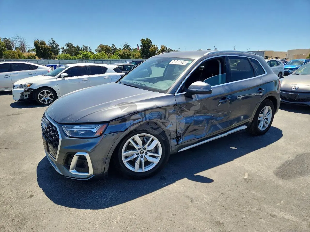 Audi Q5 2.0L 4 2023