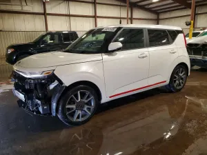 Kia Soul 2.0L 4 2020