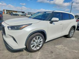 Toyota Highlander 3.5L 6 2020