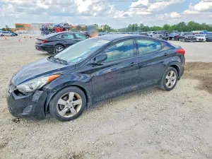 Hyundai Elantra 1.8L 4 2013