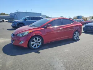 Hyundai Elantra 1.8L 4 2013