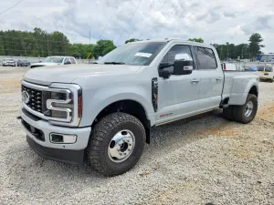 Ford F-350 6.7L 8 2026