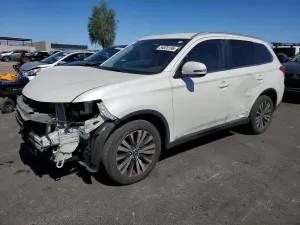 Mitsubishi Outlander 2.4L 4 2019