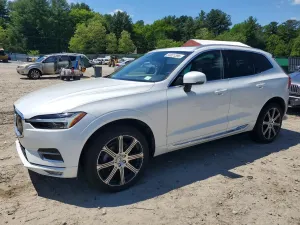 Volvo XC60 2.0L 4 2021