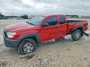 Toyota Tacoma 2.7L 4 2014