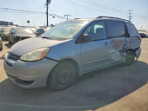 Toyota Sienna 3.3L 6 2004