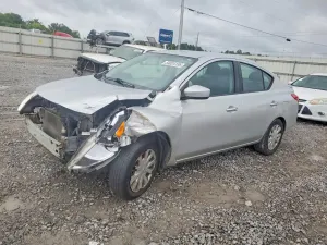 Nissan Versa 1.6L 4 2016