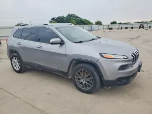 Jeep Cherokee 2.4L 4 2015