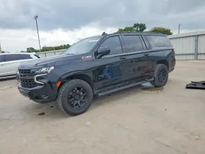Chevrolet Suburban 5.3L 8 2021