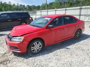 Volkswagen Jetta BASE 2 L 4 2015