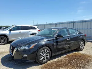 Nissan Altima 2.5L 4 2020