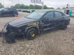 Hyundai Elantra 2.0L 4 2023