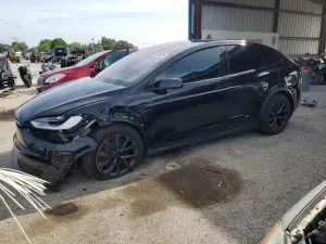 Tesla Model X 2022