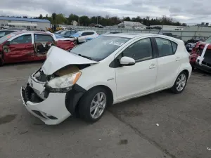 Toyota Prius 1.5L 4 2013