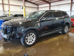 Lincoln MKT 3.7L 6 2015