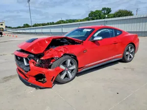 Ford Mustang 5.0L 8 2025