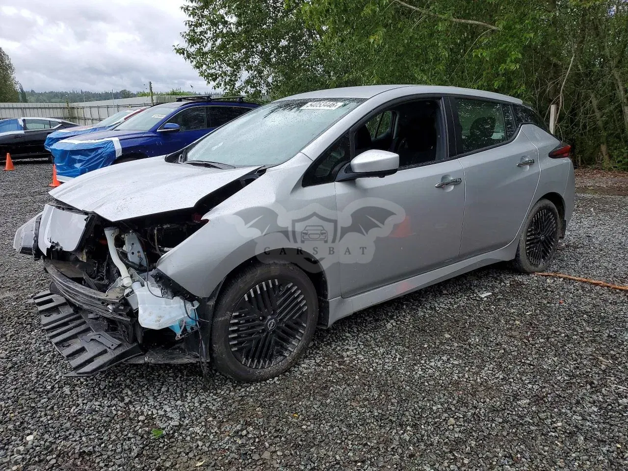 Nissan Leaf U 2025