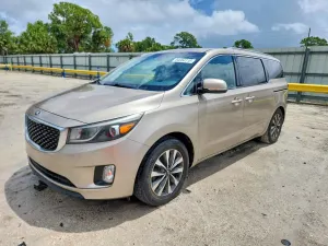 Kia Sedona 3.3L 6 2015