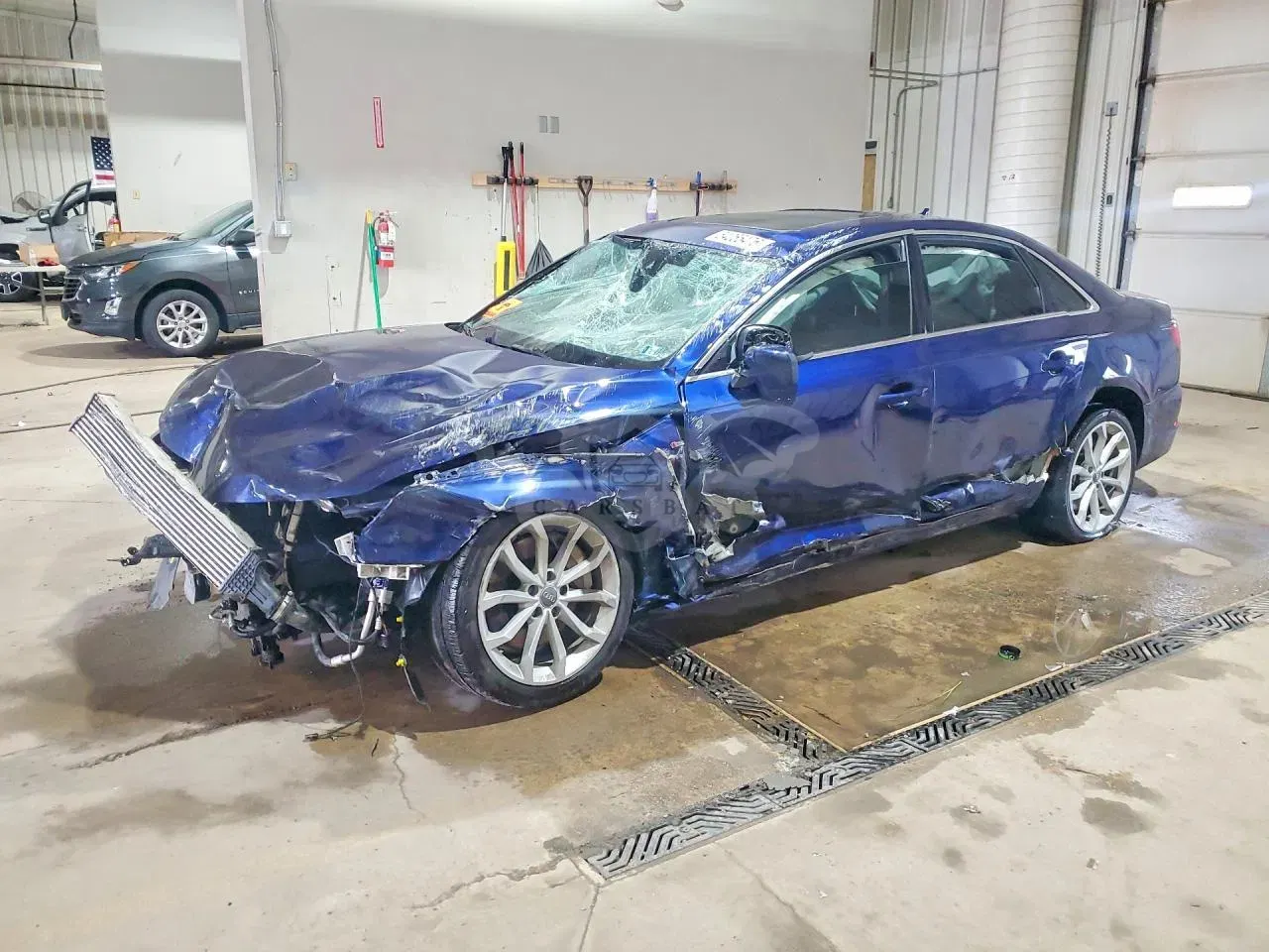 Audi A4 2.0L 4 2019