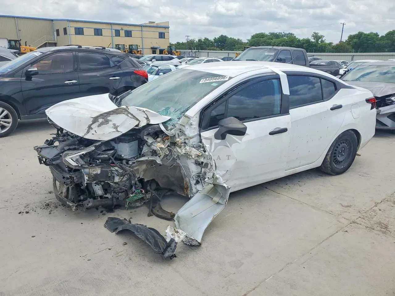 Nissan Versa 1.6L 4 2023