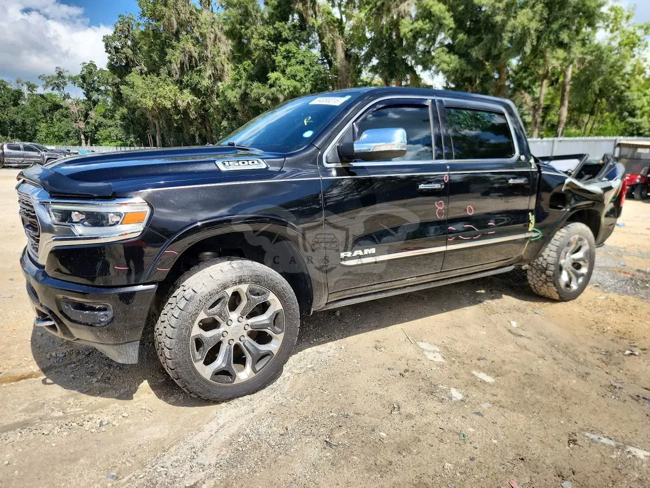 RAM 1500 5.7L 8 2019