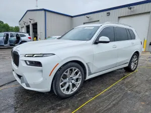 BMW X7 3.0L 6 2023