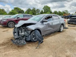 Nissan Sentra 1.8L 4 2016